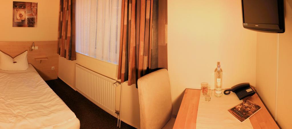 Hotel Achilleon III Geesthacht Exteriér fotografie